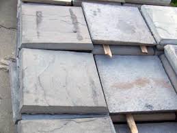 For walkways, any size patio stone, paver, brick, keystone, natural flagstone, dense oolite etc… may be used, provided the proper underlayment has been installed. Best Patio Blocks Porch Steps Cement Edging Mulches And Bulk Landscaping Materials Delivered In Detroit Mi Nobles Landscape Supply
