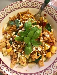 Repeat this process for the next. Dinner Red Lentil Pasta With Sauteed Zucchini Hot Salami And Sun Dried Tomato Pesto Approx 410 Calories 1200isplenty