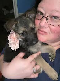 Will this pup eventually change color like it's mum?