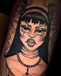 Corinne Bush (@goblin_tatts) • Instagram photos and videos