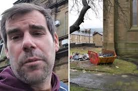 Charles Veitch's Instagram, Twitter & Facebook