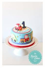 Car Birthday Cake For Baby Boy 1 Year 17 Ideas For Birthday Cake Boys 1st Car Birthday Cake Kids Boys Baby Boy Birthday Cake Baby Birthday Cakes