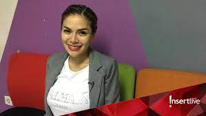 Penasaran apa itu cepu berawal kakak statusnya isinya marah2 sama cepu cepu dan cepu. Apa Sih Arti Cepu Tudingan Elza Syarief Ke Nikita Mirzani