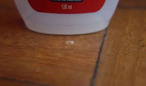 You need to continue with all planks in the first row using same manner of removal. How To Remove Super Glue From Laminate Flooring Letsfixit