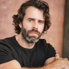 Richard Rowden (@RowdenRichard)