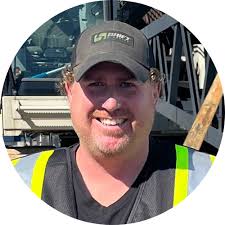 CHAUFFEUR DE CAMION PROFESSIONEL DU MOIS