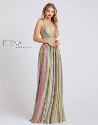 Poshmark makes shopping fun, affordable & easy! Ieena For Mac Duggal 26274i Cross Back Pleated Dress In 2021 Manhattan Dress Evening Dress Collection Pleated Dress