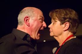 Vrouw Eet Man' in het Noordteater, een komedie over echtelijke ruzies,  groene blaadjes en…lekker eten!