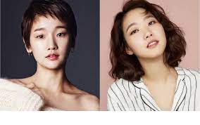Because we are students of the same year, we're pretty close, she says. 11 Facts About Park So Dam South Korean Actress From Parasite Glamour Path