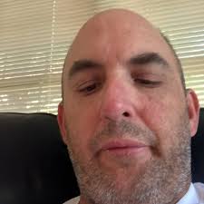 Do men actually find triplet attractive?￼