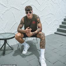 Ryan reynolds 3 tattoos their meanings body art guru. Love Island S Adam Farrugia Returns To The Tattoo Parlour Only Days Between Inkings Daily Mail Online