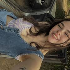 What services can assist with dust and floor wiping after home renovation  in Russellville?