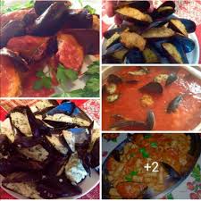 Cozze ripiene al sugo, un tipico secondo piatto pugliese, la cui preparazione è davvero molto semplice, il cui risultato finale è un secondo piatto (da alcuni molte sono le varianti italiane a questa ricetta, ricordiamo ad esempio le cozze ripiene alla ligure, alla livornese, alla sarda e alla spezzina. Cozze Ripiene Fritte E Al Sugo Blog Di Teresaminieri