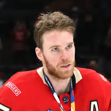 Connor McDavid, Oilers' contract saga could drag