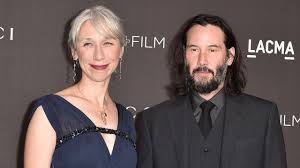 In that scene, francis ford coppola used a real romanian priest. Keanu Reeves Shares A Sweet Kiss With Girlfriend Alexandra Grant In Berlin Entertainment Tonight