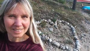 Fundraiser for Sharyn Herbert by Cathy Boudreault : Help Sharyn pay her  bills ,while battling Cancer