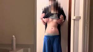 ☆バスケの部活帰りの18歳JK☆汗臭いまま洗面台の前で生ハメ中出し】髪の毛をひっぱられながらバック挿入☆さっきまで練習してたのに、SMおもちゃで全身拘束☆結局またトロッと生中出し☆  - Pornhub.com