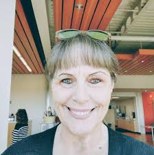 I am type 1 diabetic snd must be honest i have not taken it serious. Abt  two weeks ago half my toe nail fell off and just nowvi kicked my foot snd