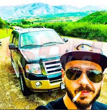 Patronul grupului interagro, ioan niculae, a fost condamnat joi de tribunalul bucureşti la 3 ani şi 6 luni închisoare cu executare pentru săvârşirea infracţiunilor de cumpărare de influenţă, instigare la evaziune fiscală şi instigare la spălare de bani. Imagini In PremierÄƒ Din Barlogul Milionarului Ioan Neculaie Asa AratÄƒ Cuibusorul De Nebunii