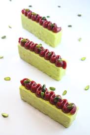 Nouvelle Entremet Emotion Pistache Framboise Patisserie Chocolaterie Borzeix Besse New Dessert Emotion Ras Pistache Patisserie Patissiere