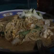 Simak resep dan caranya berikut. Photos At Bakmie Jowo Pak Doel Noemani Diner