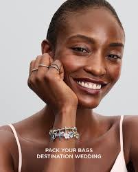 Mary Schiefer's Instagram, Twitter & Facebook