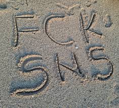 Gde god da si pumpaj protiv Vučića i njegove sekte! Bilo kuda FCK SNS SVUDA!