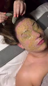 just a little jade comb action! ☁️💆‍♀️ #scalpmassage #jadecombs #comb  #scalp #relaxing #asmr #asmrsounds