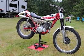 Yamaha 180 At The 2020 Marymount Ahrma Vintage Trials Tacoma Wa In 2020 Yamaha Trial Bike Toy Motorcycles