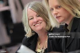 Annapolis, MD Toni Ray the owner of HOBO International in her... News Photo 