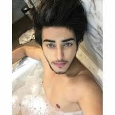 Badar Qureshi (badarq091)