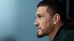 Sam Simmonds makes it look like child's play