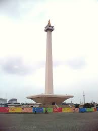 Download gambar hitam putihnya free.!, untuk diwarnai anak paud dan tk bantu like dan share ya. Contoh Gambar Gambar Mewarnai Pemandangan Monas Kataucap