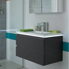 Découvrez tout le mobilier nécessaire à l'équipement de votre salle de bain : Sanijura Lignum 105cm Tourtelle Avec Miroir Sanidestock