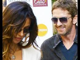 Yes, the latin hollywood lover is celebrating its first 50 years today, november 13, 2019. Gerard Butler E Madalina Ghenea To Rome With Love Youtube