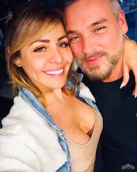 You might remember venezuelan actor carlos augusto maldonado as rafa in the victor noriega telenovela ángel rebelde. 2 197 Me Gusta 18 Comentarios La Garroz Dayanagarroz En Instagram Feliz Cumpleanos Carlos Augusto Maldonado Asi Con Los Couple Photos Couples Photo