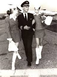 Like A Flight Attendant Vogue It Flight Attendant Carla Bruni Flight Attendant Uniform