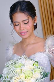 𝙄𝙣 𝙁𝙧𝙖𝙢𝙚: 𝙂𝙧𝙖𝙘𝙚 𝙛𝙤𝙧 𝙄𝙎𝙁𝙄𝙀𝘿 𝙎𝙤𝙛𝙩 𝙂𝙡𝙖𝙢  𝙈𝙖𝙠𝙚𝙪𝙥 𝙇𝙤𝙤𝙠 for our beautiful bride