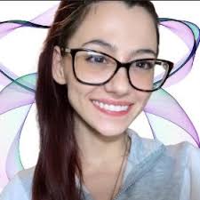 Chloe Wray ッ (@Wraytheon_)