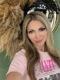 Special Hair Salon Offer in Excelsior for Highlight and Balayage Services