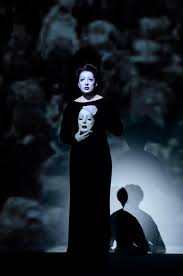 The Life And Death Of Marina Abramovic Watch Online Epingle Par Grace Q Fu Sur Theatre Actrice Inspiration Art Art