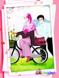 Pantun romantis adalah pantun dengan suasana romantis, penuh cinta, dan mesra. Gambar Kartun Romantis Naik Sepeda Nusagates