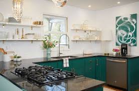 White Kitchen With Black Countertops And Dark Green Cabinets Benjamin Moore S Black Kitchen Countertops Interior Design Kitchen Replacing Kitchen Countertops