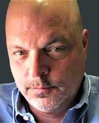 segoso-team-Tim-Huth-400x500