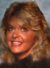 Teri Thompson's Instagram, Twitter & Facebook