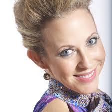 Michelle Lupton's Instagram, Twitter & Facebook