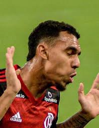 O flamengo respeita sua privacidade! Matheuzinho Player Profile 2021 Transfermarkt
