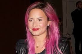 We're obsessed with demi's new pink hair! Demi Lovato Is Pretty In Pink Literally See Her New Fuchsia Hair Teen Vogue