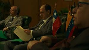 Esta mañana, el presidente sebastián piñera acudió al colegio técnico profesional san francisco finalmente, el mandatario fue consultado por las declaraciones de daniel jadue, quien señaló que. The Gray Suit Sergio Jadue Andres Parra In El Presidente Season 1 Spotern