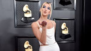 Dua lipa — break my heart (future nostalgia 2020). Dua Lipa Unveiled A Black Version Of Her Grammys 2020 Look Teen Vogue